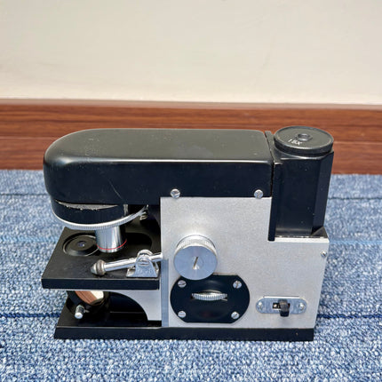 Portable Compound McArthur Microscope with Folding Optics