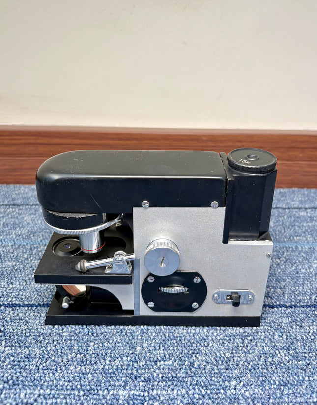 Portable Compound McArthur Microscope with Folding Optics
