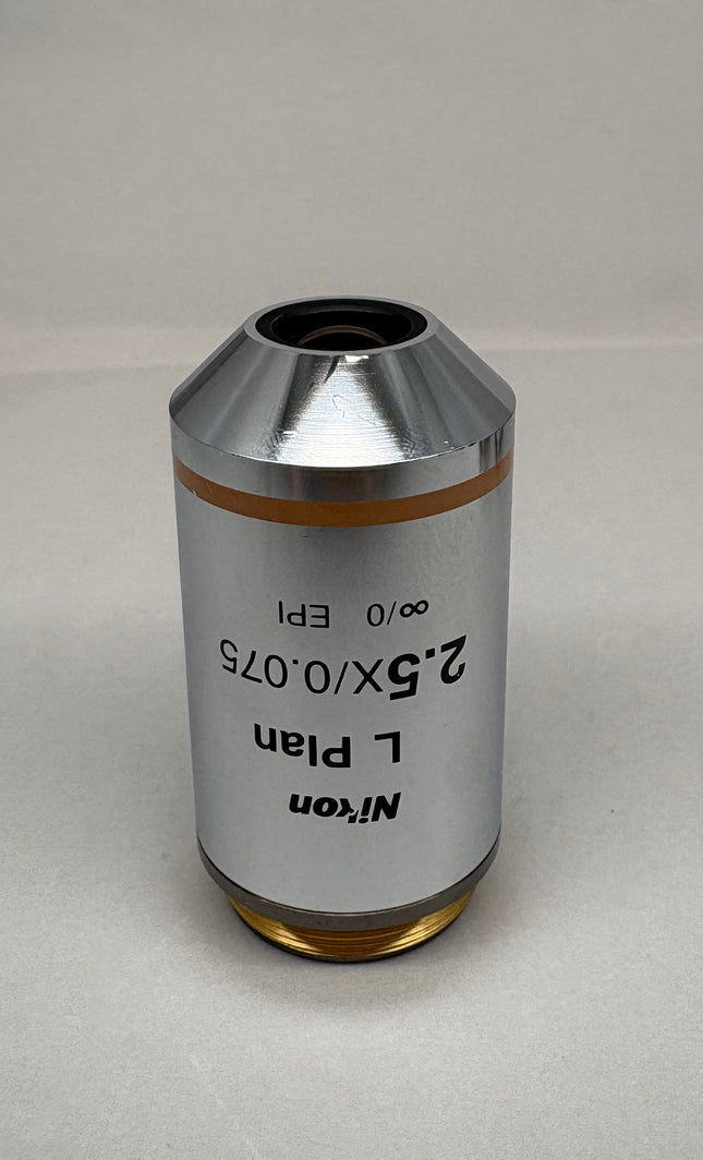 Nikon L Plan EPI 2.5x0.075 OFN25 WD 8.8 MUE00031 Objective