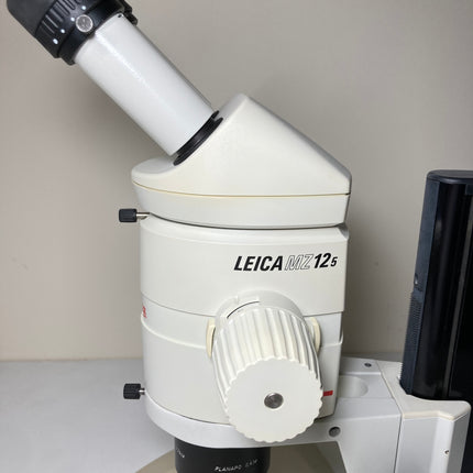 Leica MZ12.5 Stereo Microscope W/ 10X21B Eyepieces and PLANAPO 0.63X Objective