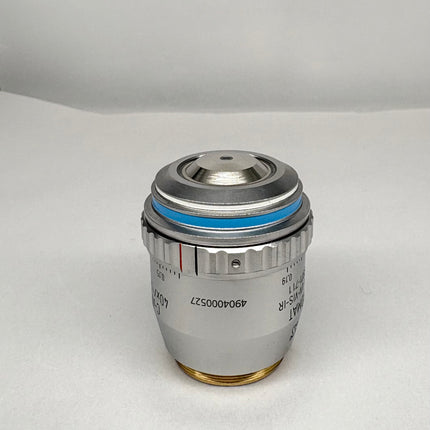 Zeiss C-APOCHROMAT 40x1.2 W Korr UV-VIS -IR ∞/0.14-0.19 Objective 421767-9971-711 in good optical condition.