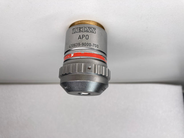 Zeiss Microscope APO calibration LSM Objective 420639-9900-700 M27