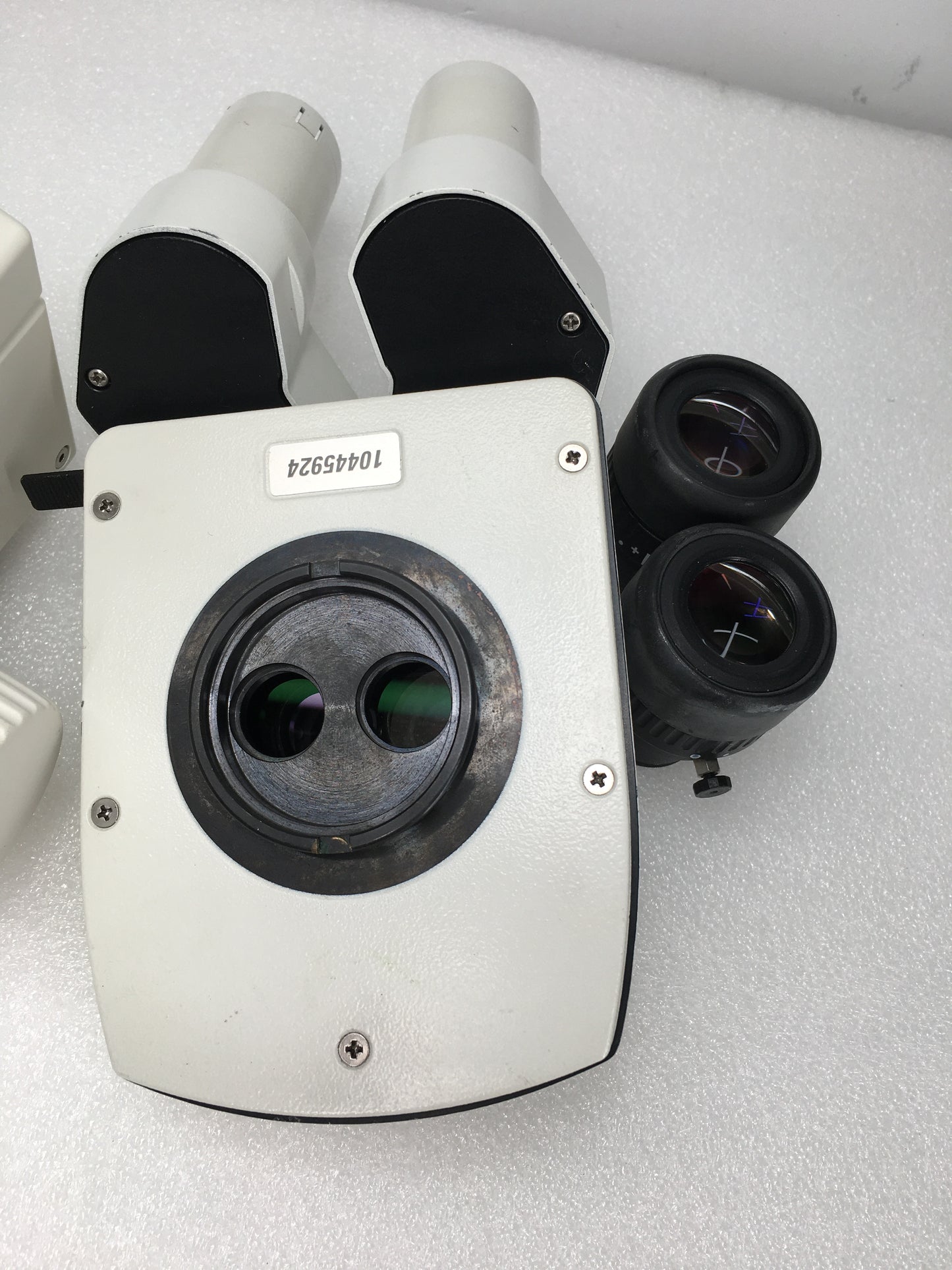 LEICA M80 Trinocular Stereo Microscope w/10x Eyepieces w/0.5x Objective