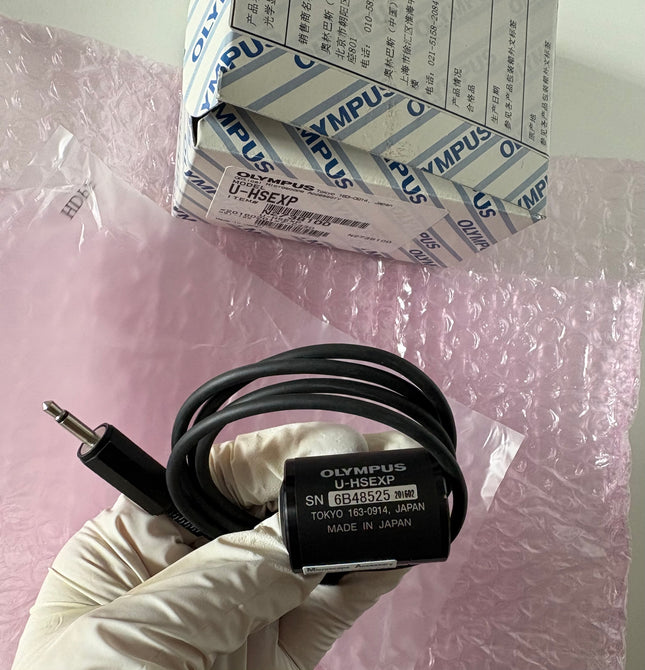 Olympus U-HSEXP Hand Switch for Image Capture with cable and packaging