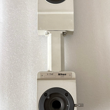 Nikon Microscope Y-THF Teaching Unit Face to Face, top view showing optical components and structure