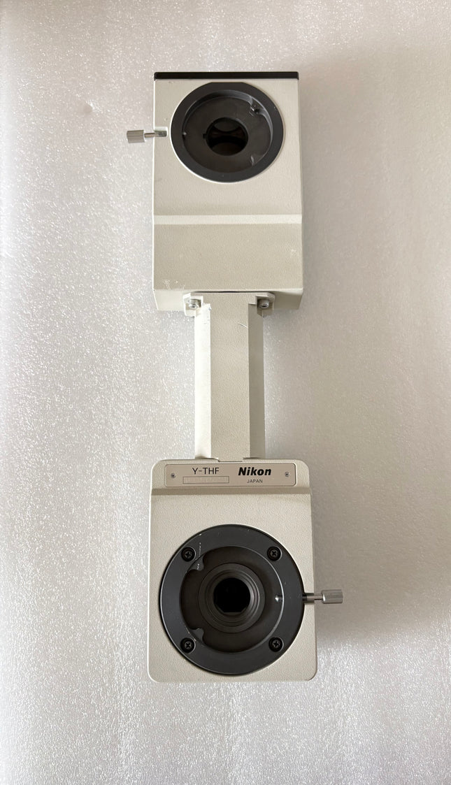 Nikon Microscope Y-THF Teaching Unit Face to Face, top view showing optical components and structure