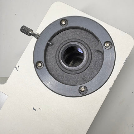 Nikon Microscope Y-THR-L Multiview Teaching Unit Side by Side Type L eyepiece view from above with focus knob.