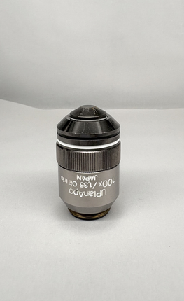 Olympus UPlanApo 100x/1.35 Oil Iris ∞/0.17 RMS Thread Microscope Objective
