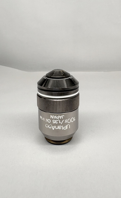 Olympus UPlanApo 100x/1.35 Oil Iris ∞/0.17 RMS Thread Microscope Objective